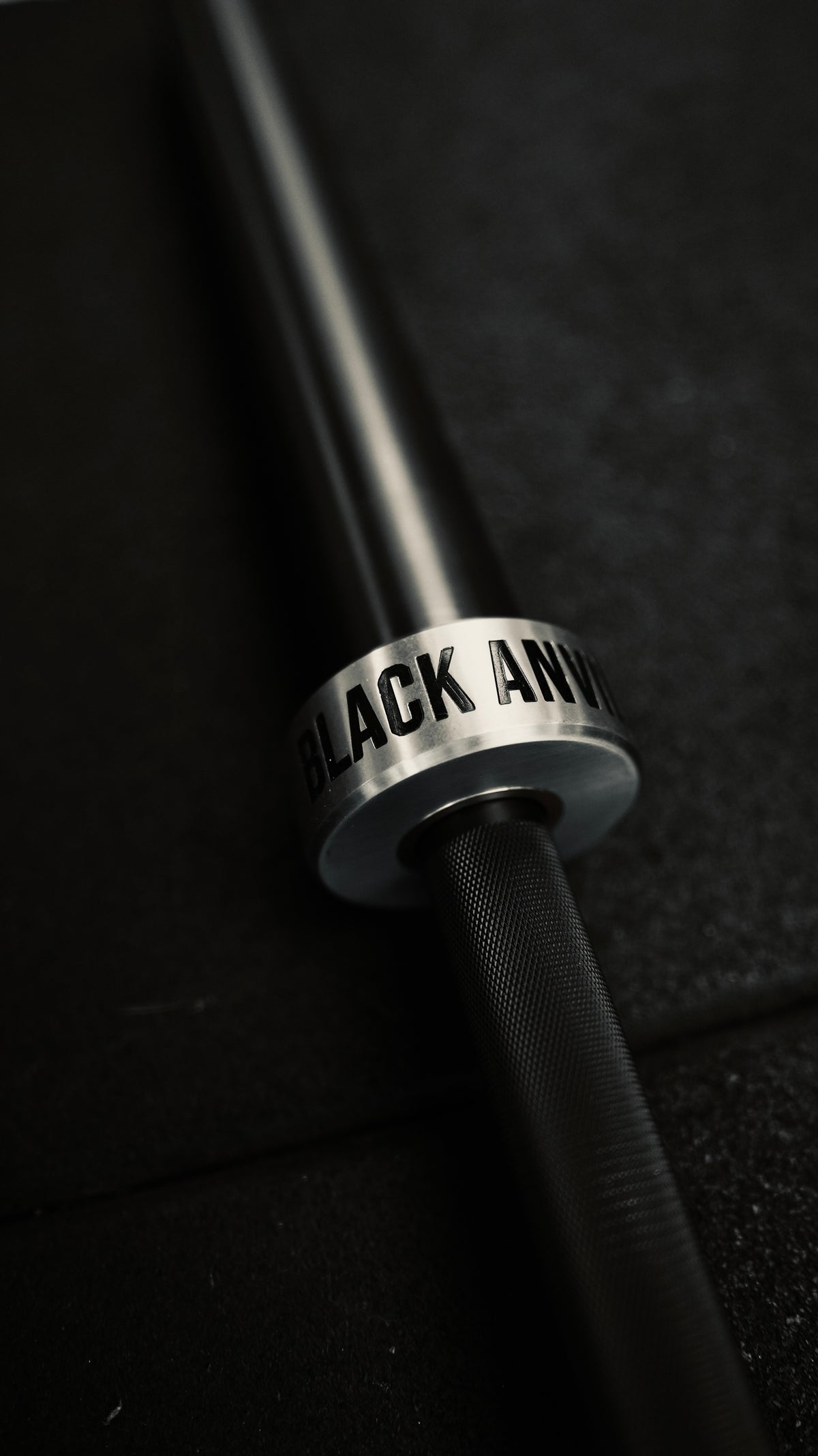 Black Anvil Foundry Series Bar engraved collar and knurl detail